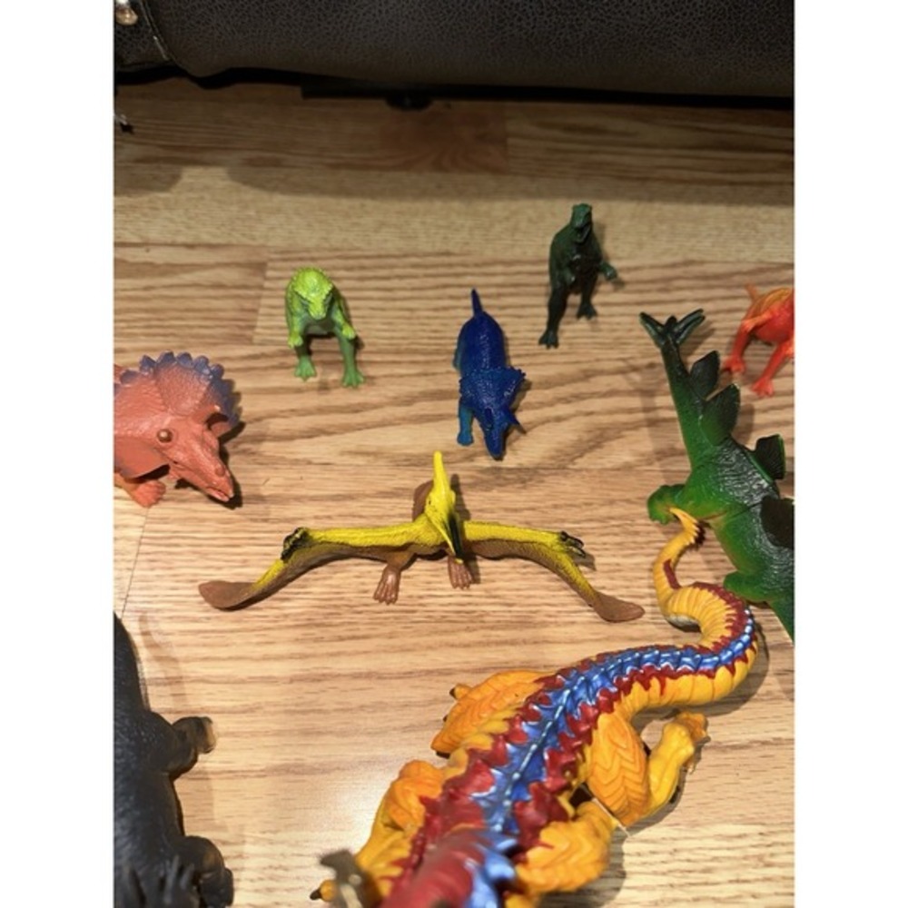 Huge vintage dinosaurs lot some with tags BOLEY, greenbrier, rubber - Picture 9 of 15